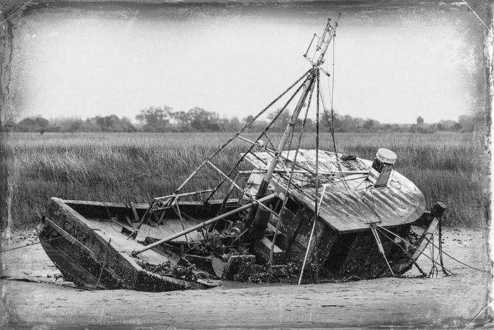 Tybee Shipwreck BW 6109
