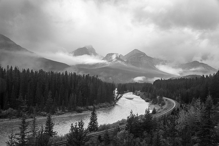Morant's Curve Storm 3473