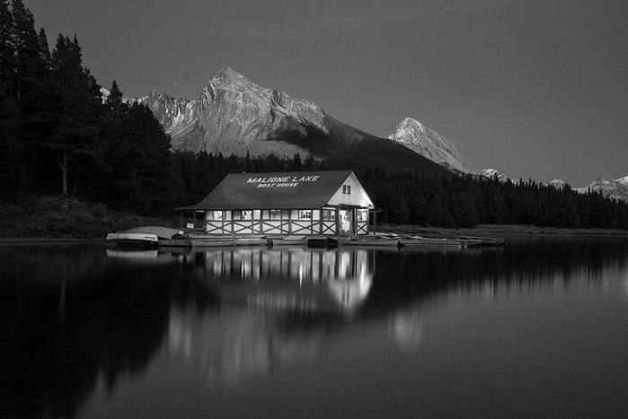 Twilight Maligne Lake Boathouse 2777