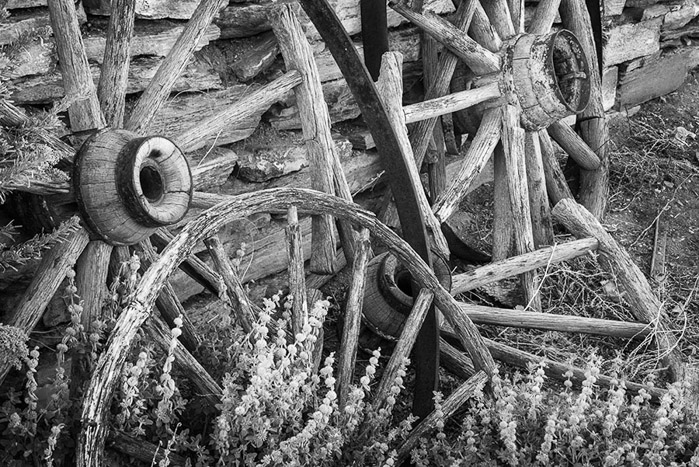 Belmont Broken Wagon Wheels 1649