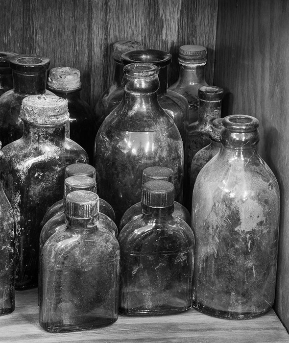 Elite Trading Post Bottles 1741