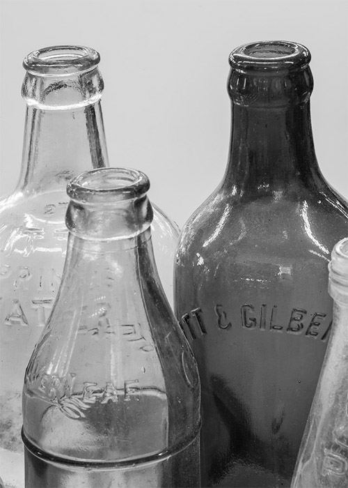 Elite Trading Post Bottles 1747