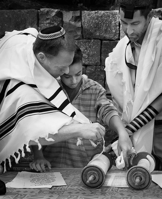 Gil Michael & Rabbi Qasrin Synagogue 1027