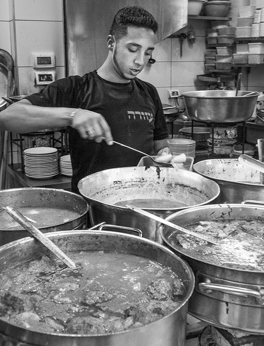 Man Cooking In Restaurant BW 5070