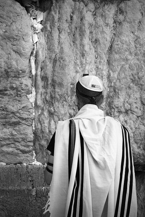 Prayers At The Kotel 1305