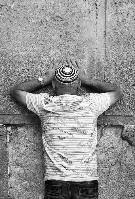 Silent Prayer At The Kotel 1613