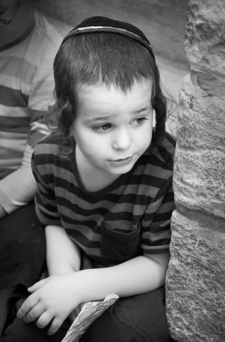 Young Boy Waiting 1619