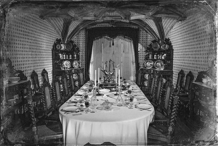 Sintra Dining Room BW 8504