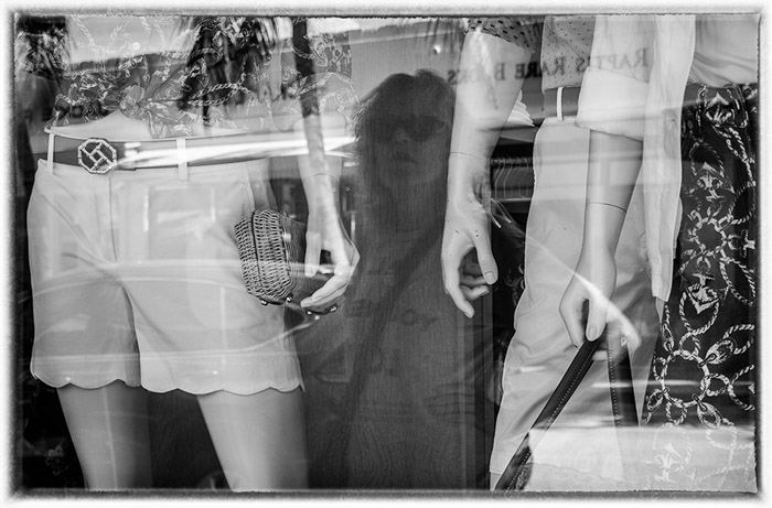Worth Ave Reflections BW 0047