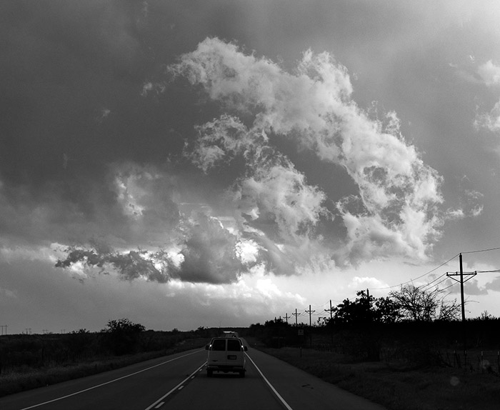 Storm Chasing BW 0504
