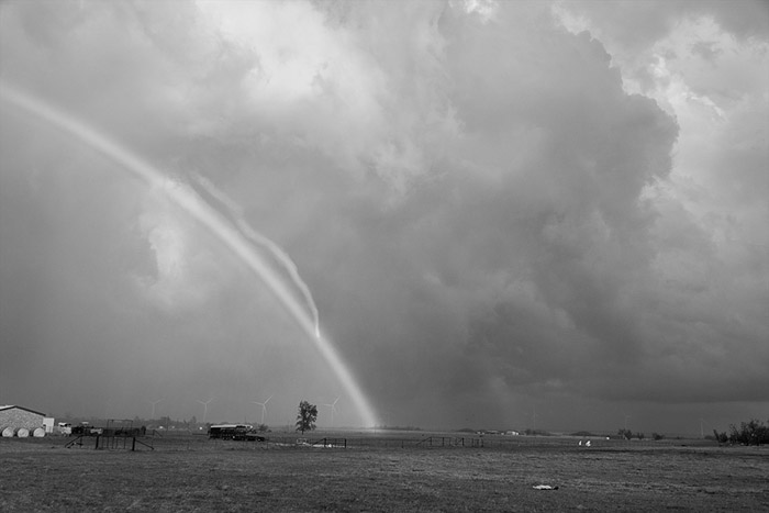 Storm Chasing BW 0545