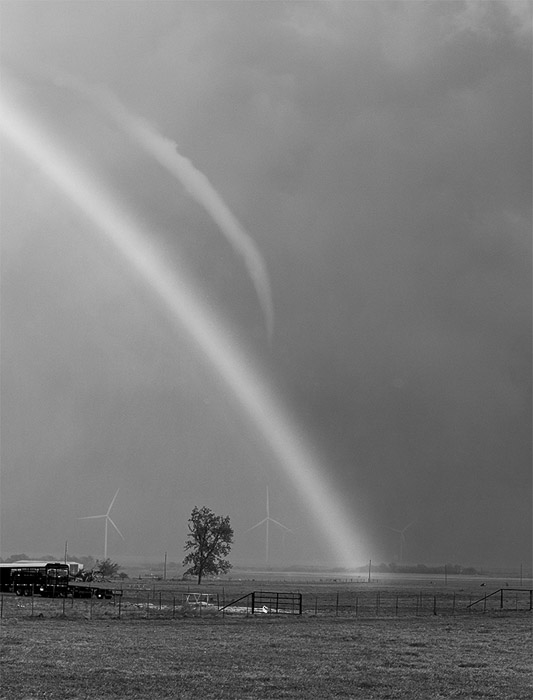 Storm Chasing BW 0546