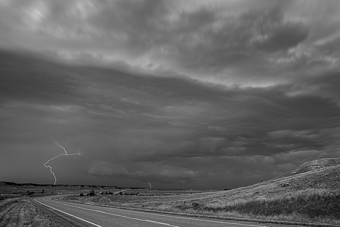 Storm Chasing BW 4444