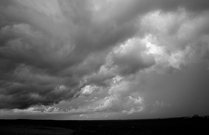Storm Chasing BW 4455