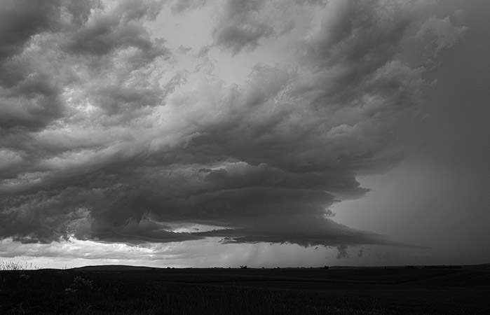 Storm Chasing BW 4522