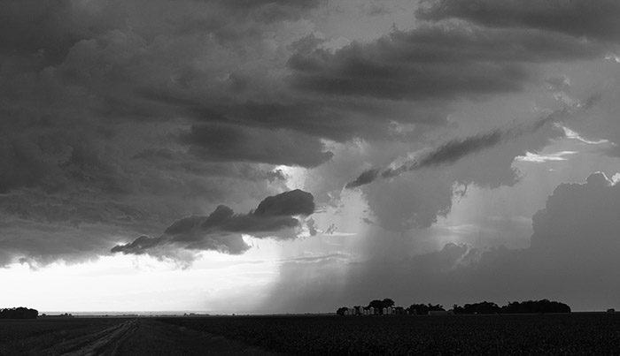 Storm Chasing BW 4764