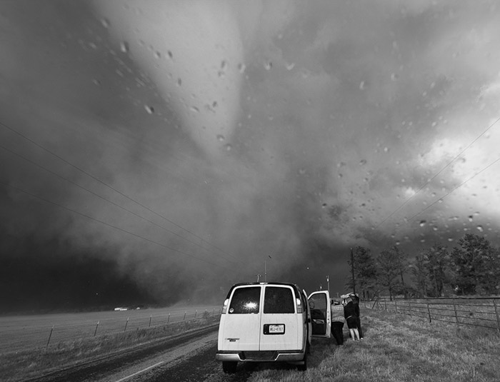 Storm Chasing BW 5043