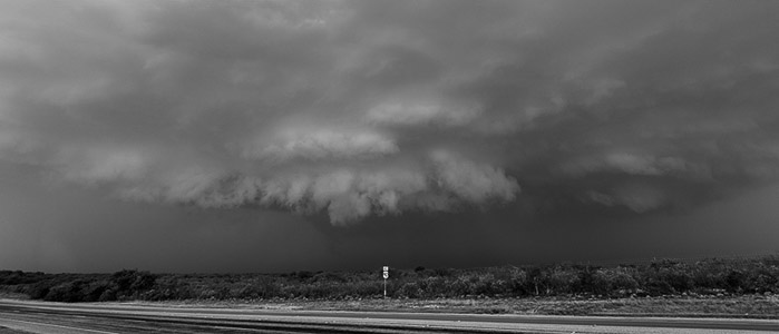 Storm Chasing BW 5309