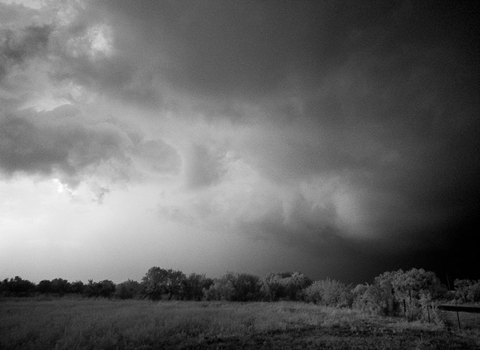 Storm Chasing IR 0495