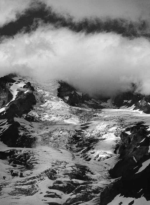 Mt Rainier Summit Couds BW